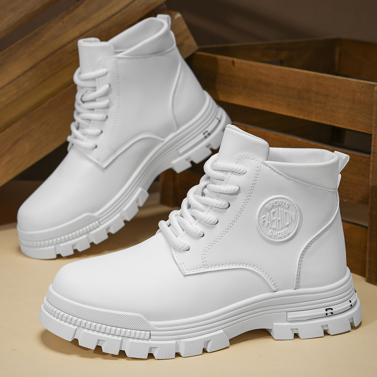 Guipure Lace Panel - Botas de motocicleta brancas elegantes para