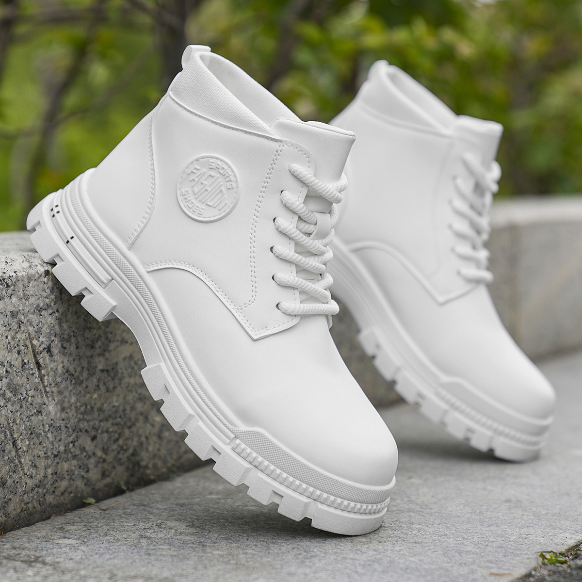 Botas de motocicleta brancas e - Guipure Lace Panel avaliação e preço